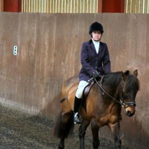 patsy-and-bud-chestnuts-riding-school-13-05-2009-b014-06